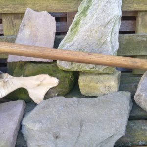 Allzweckaxt aus Federstahl